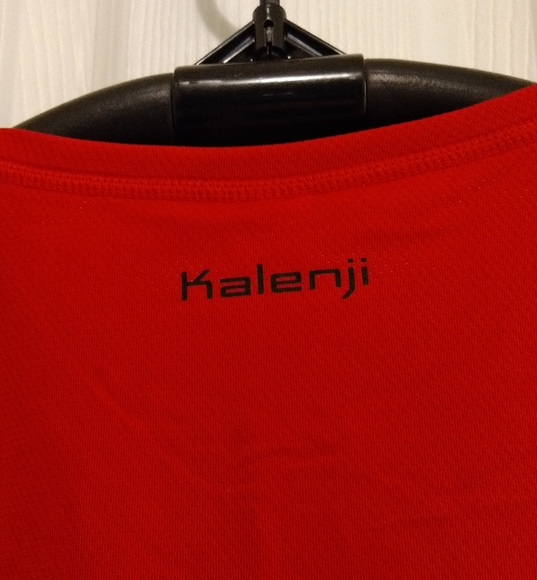 Kalenji Sleeveless top NWOT - Picture 3 of 7
